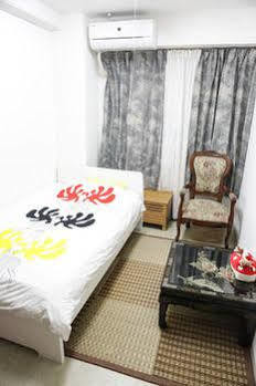 Pensionat Oyo Hikari House *